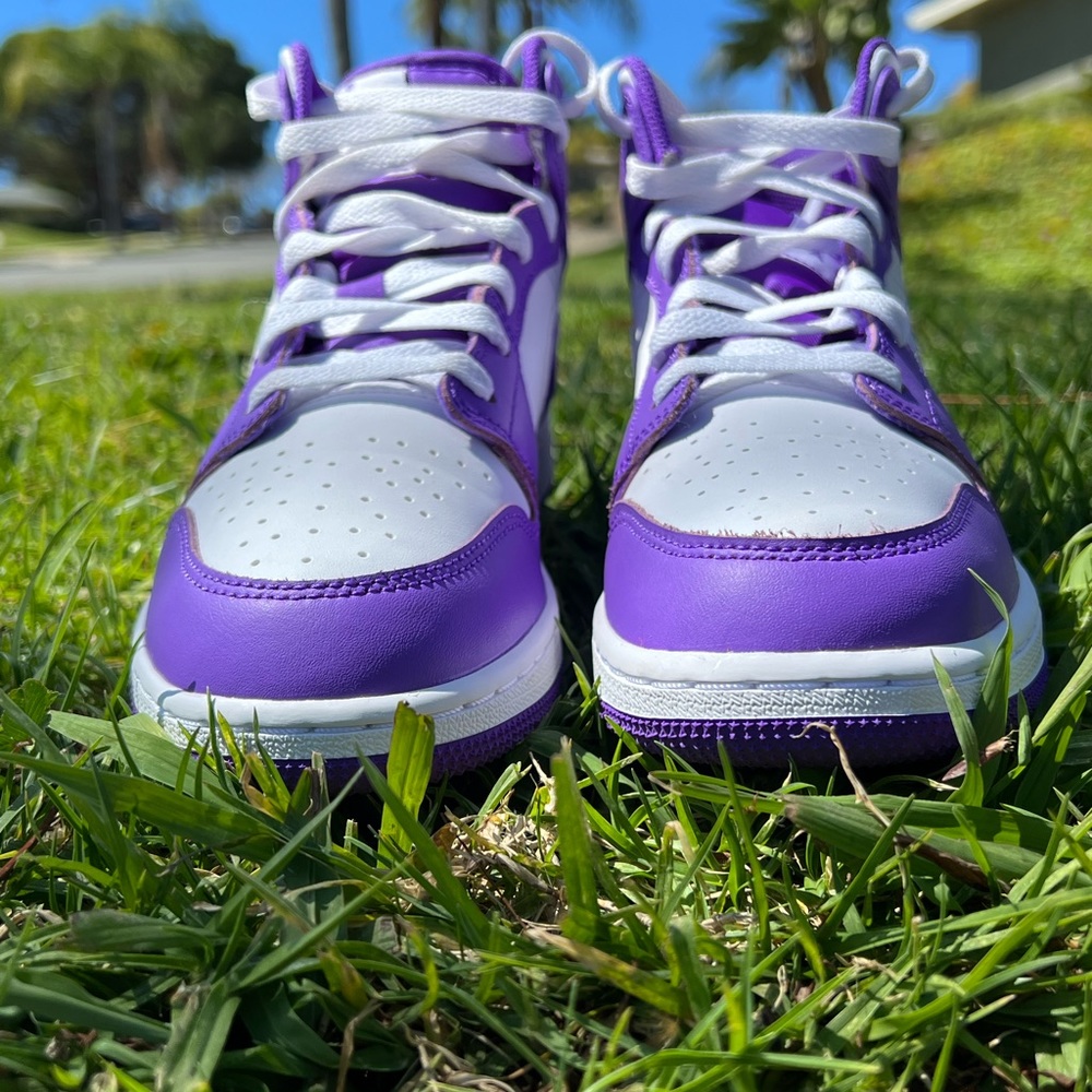 Jordan Girls 1 Mid